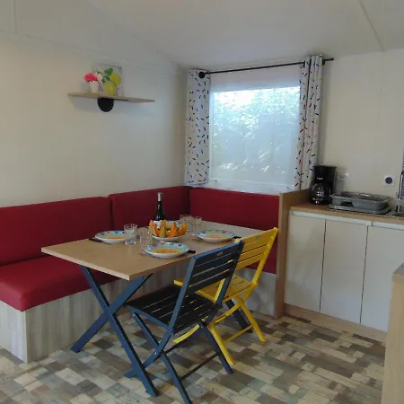 Camping Les Preveils Campsite