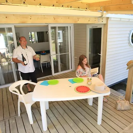 Campsite Camping Les Preveils *