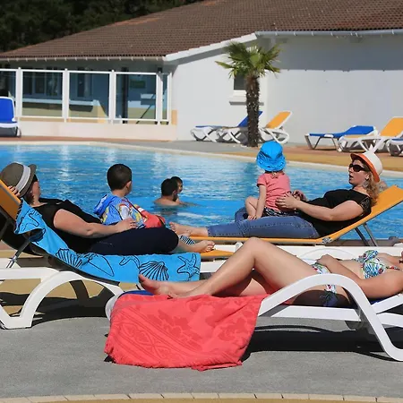 Campsite Camping Les Preveils La Tranche-sur-Mer